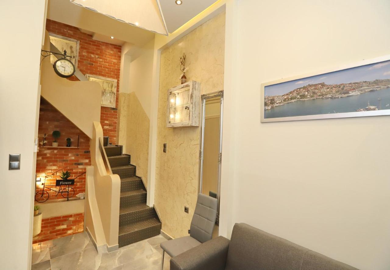 Villa Center *