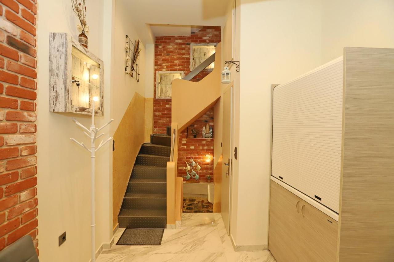 Villa Center Kavala